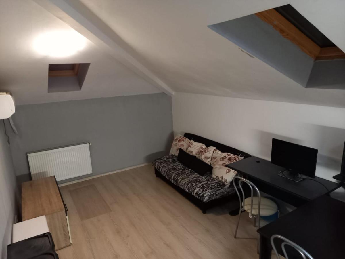 Apartament 2 Camere Chiajna Extérieur photo