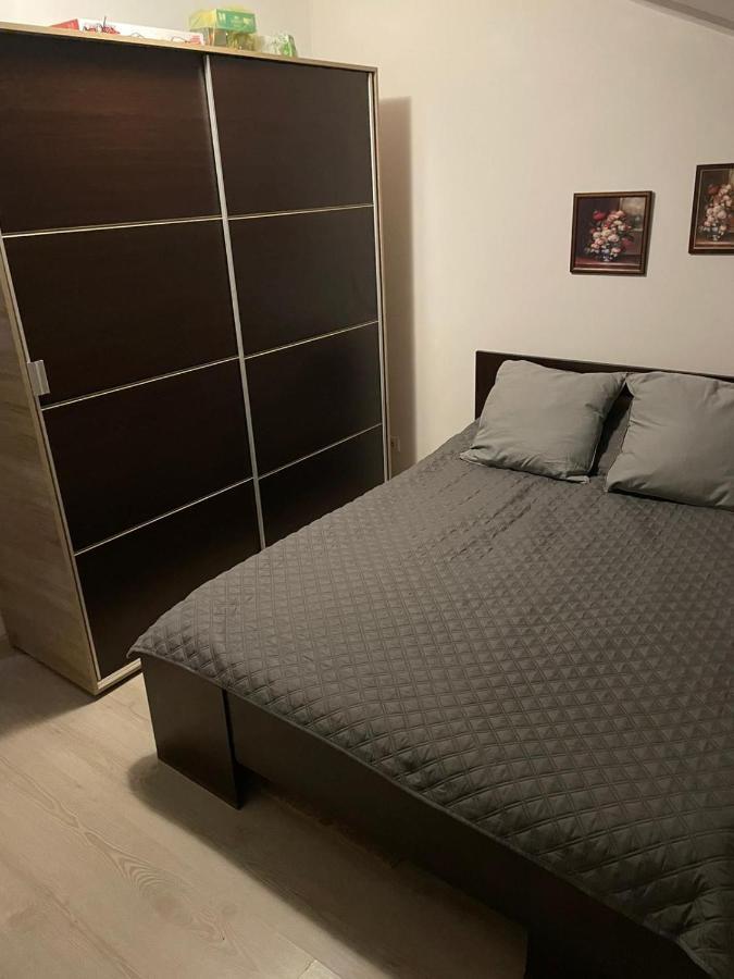 Apartament 2 Camere Chiajna Extérieur photo