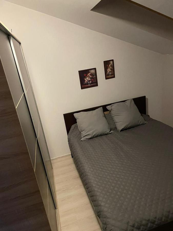 Apartament 2 Camere Chiajna Extérieur photo