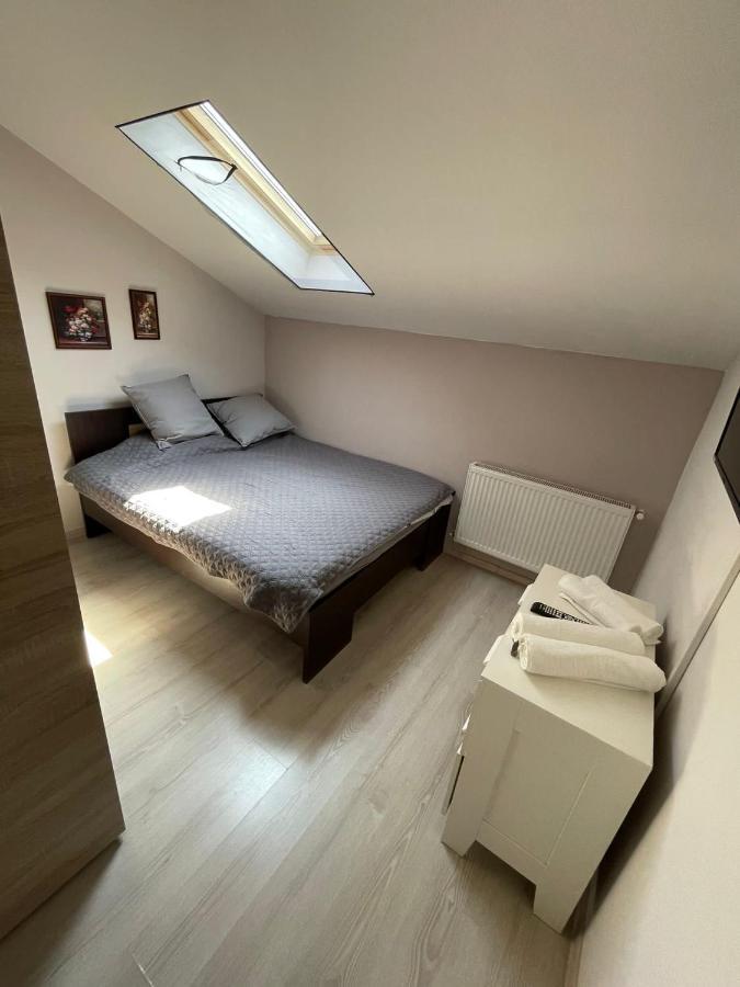 Apartament 2 Camere Chiajna Extérieur photo